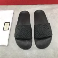 Gucci Matelasse Rubber Slide Sandals Black - uafactory