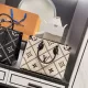 Louis Vuitton OnTheGo MM Tote Bag Beige Embossed Supple Grained Cowhide