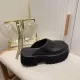 Gucci Women's platform perforated G sandal Black - uafactory